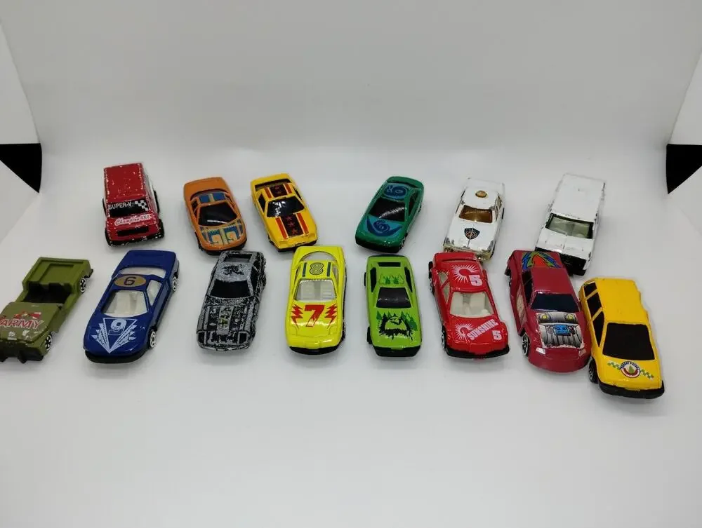 Lot of 14 Unbranded Diecast Cars - Ambulance - Racecar - Army Jeep
